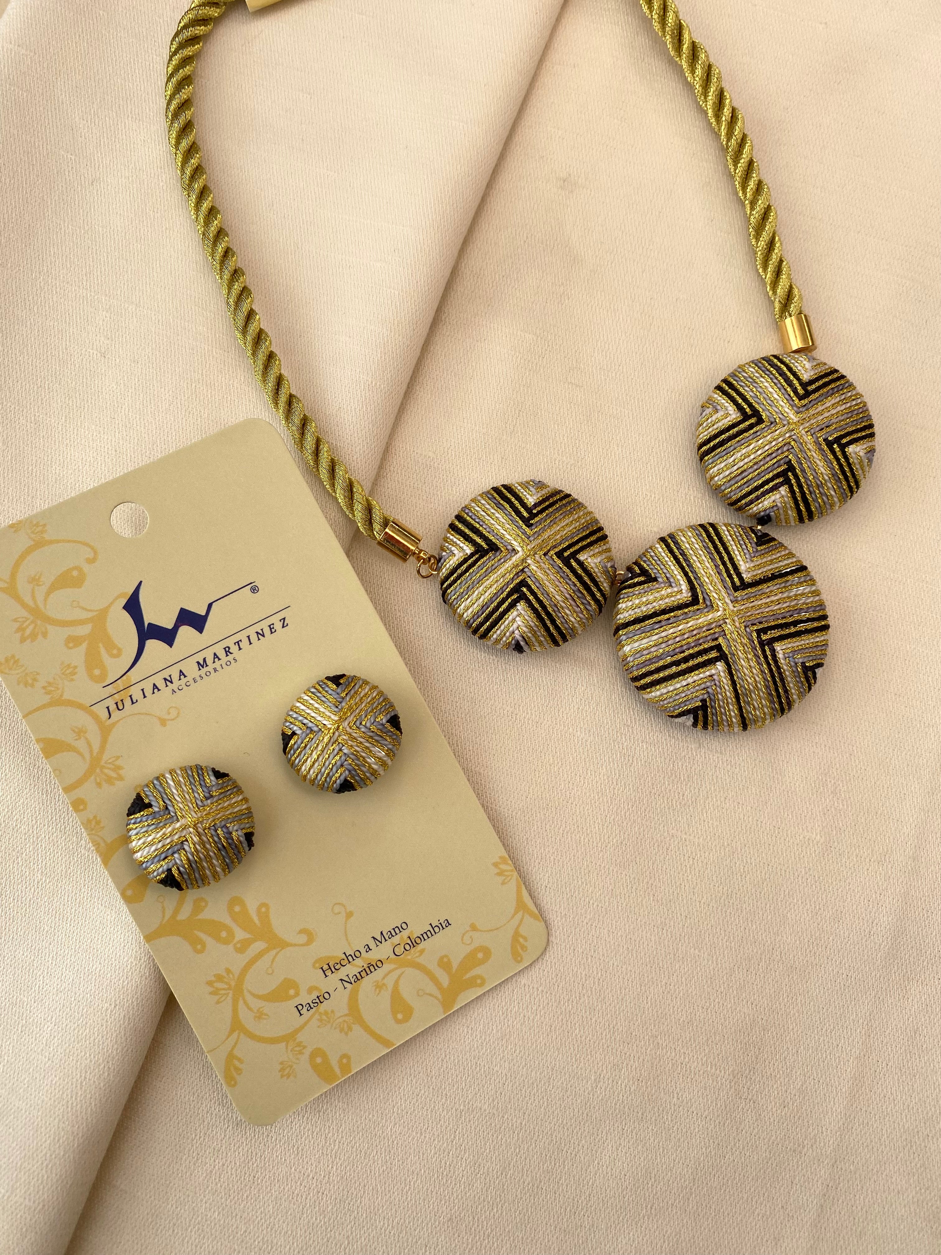 Juliana Martinez Accesorios