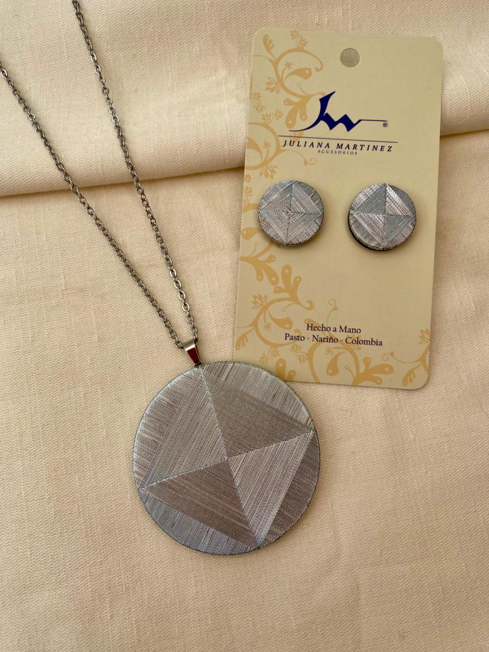 Juliana Martinez Accesorios