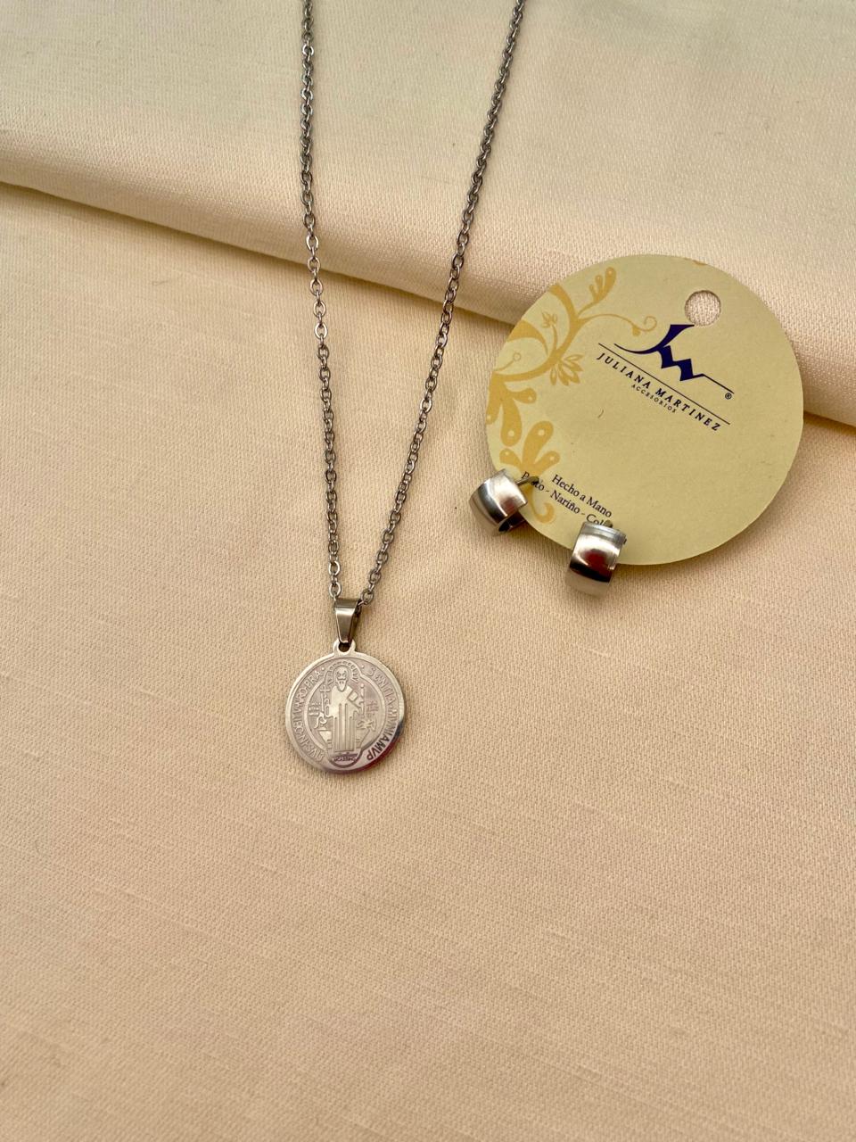 Juliana Martinez Accesorios