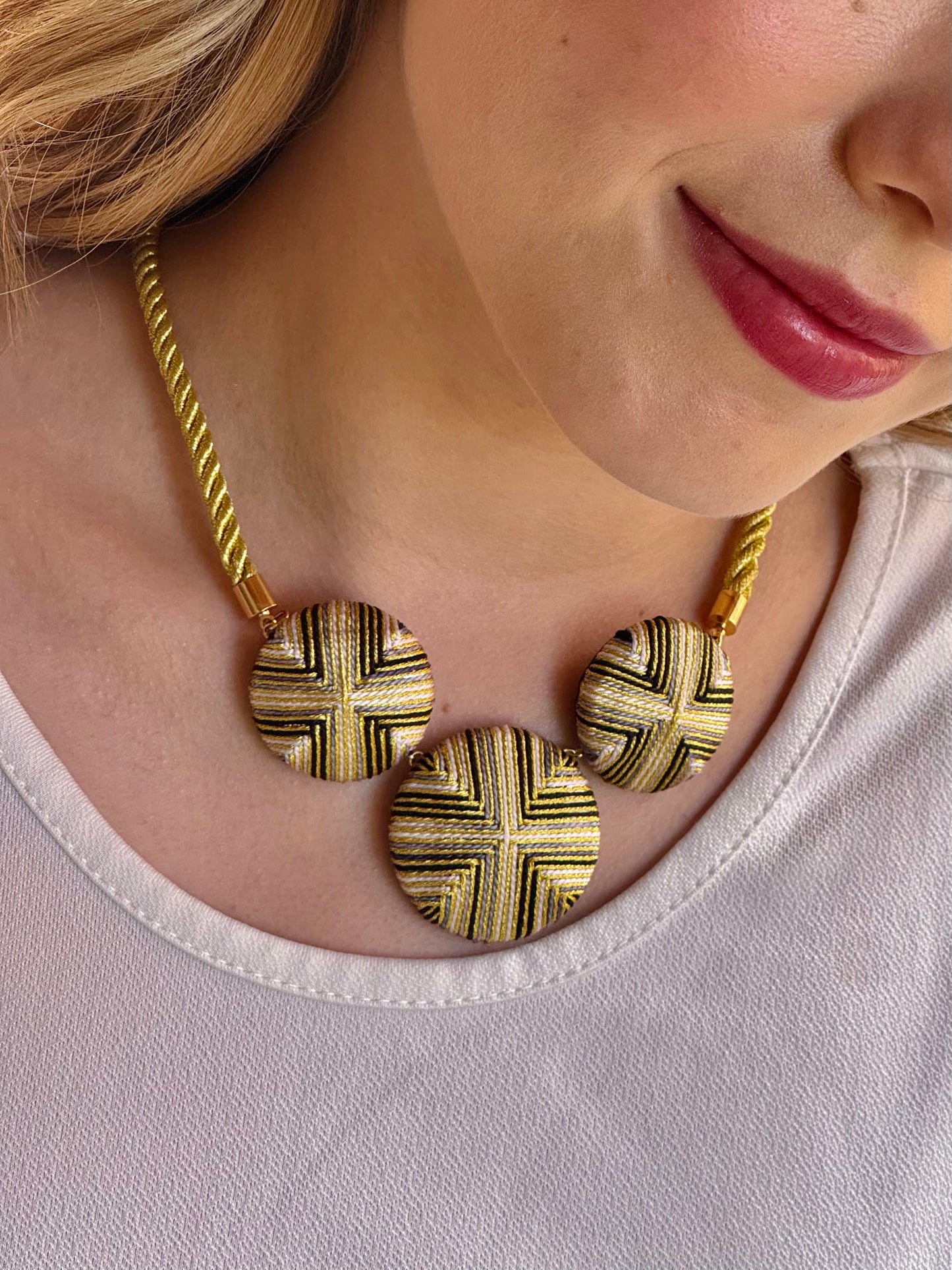 Collar Filum Curvi x3