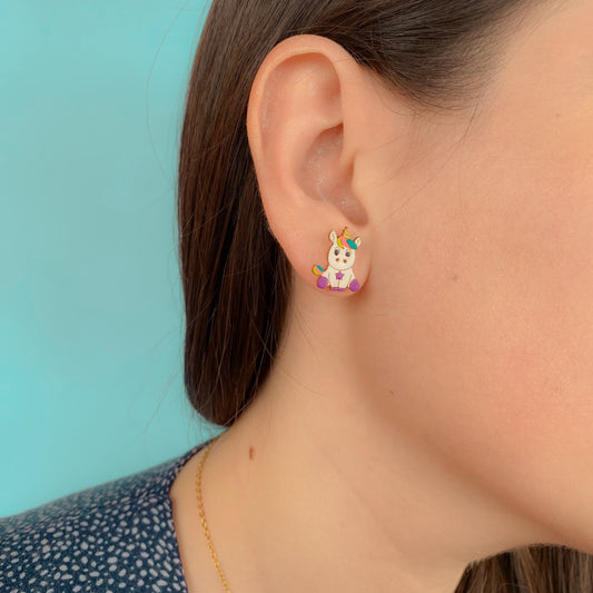 Topo totumo unicornio sentado